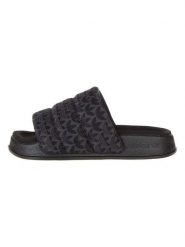 Adidas Klapki "Adilette Essential" w kolorze czarnym rozmiar: 38. Czarne klapki damskie Adidas, bez wzorów, z otwartym noskiem, bez obcasa, bez zapięcia. Za 101.23 zł.