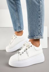 Białe Sneakersy na Grubej Podeszwie z Cyrkoniami Vivanne. Białe obuwie sportowe damskie Born2be, z jeansu, bez zapięcia. Za 74.99 zł.