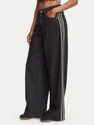 Adidas Jeansy KQ6469 Czarny Oversize. Czarne jeansy damskie Adidas. Za 479.99 zł.