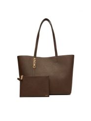 DKNY Torebka R52AKG54 Brązowy. Brązowe torebki klasyczne damskie DKNY, ze skóry, bez dodatków. Za 1,229.00 zł.