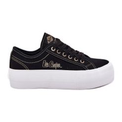 Trampki Damskie Materiałowe Na Platformie Lee Cooper LCW-25-31-3431L Czarne. Czarne trampki damskie bez wzorów, z materiału, bez zapięcia. Za 187.53 zł.