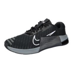 Buty treningowe damskie Nike metcon 9. Czarne obuwie sportowe damskie Nike, z materiału, bez zapięcia. Za 483.00 zł.