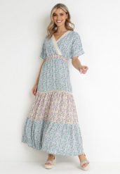 Niebiesko-Miętowa Rozkloszowana Sukienka Maxi z Gumką w Talii i Koronkowym Dekoltem Gerbera. Niebieskie sukienki damskie Born2be, bez wzorów, z koronki, bez ramiączek. Za 129.99 zł.