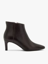 Bordowe botki na szpilce. Czerwone botki damskie Brawo sp. z o.o., na jesień, ze skóry, eleganckie, bez obcasa, na obcasie, bez zapięcia. Za 499.99 zł.