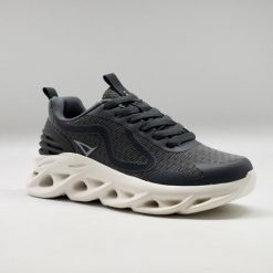 Buty sportowe DIMU. Szare obuwie sportowe damskie LEGEA, bez zapięcia, na fitness i siłownię. W wyprzedaży za 124.00 zł.