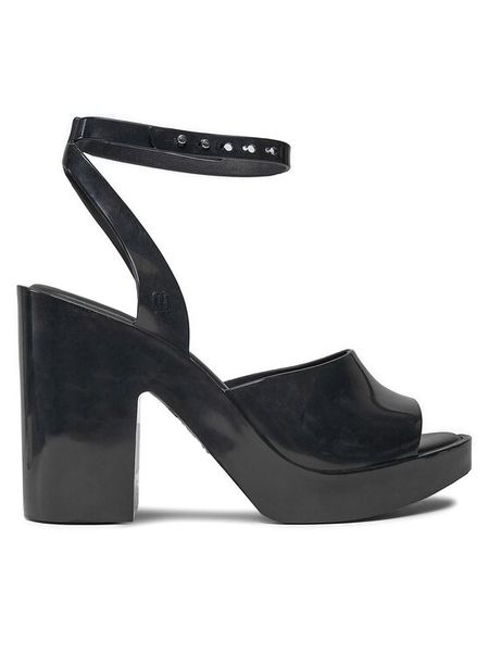 Melissa Sandały Melissa Rita Ad 33965 Czarny. Czarne sandały damskie Melissa, bez wzorów, z tworzywa sztucznego, bez obcasa, na słupku, bez zapięcia. Za 569.99 zł.