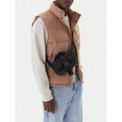 Saszetka Hunter. Czarne nerki i saszetki damskie Hunter, bez wzorów. Za 129.99 zł.