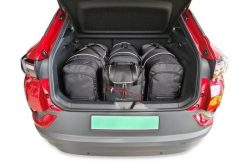 Torby Do Bagażnika Vw Id.4 Ev 2020+ 4Szt Kjust. Czarne torby podróżne KJUST, bez wzorów, z kauczuku. Za 1,341.00 zł.