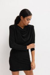 Sukienka z długim rękawem o klasycznym kroju w kolorze SHINY BLACK - COLLETTE-M. Czarne sukienki damskie Marsala, bez wzorów, z materiału, klasyczne, bez ramiączek. W wyprzedaży za 99.95 zł.