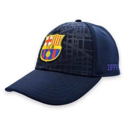 Czapka z daszkiem FC Barcelona Jr - oficjalna licencjonowana. Niebieskie czapki z daszkiem damskie FC BARCELONA, bez wzorów. W wyprzedaży za 95.11 zł.