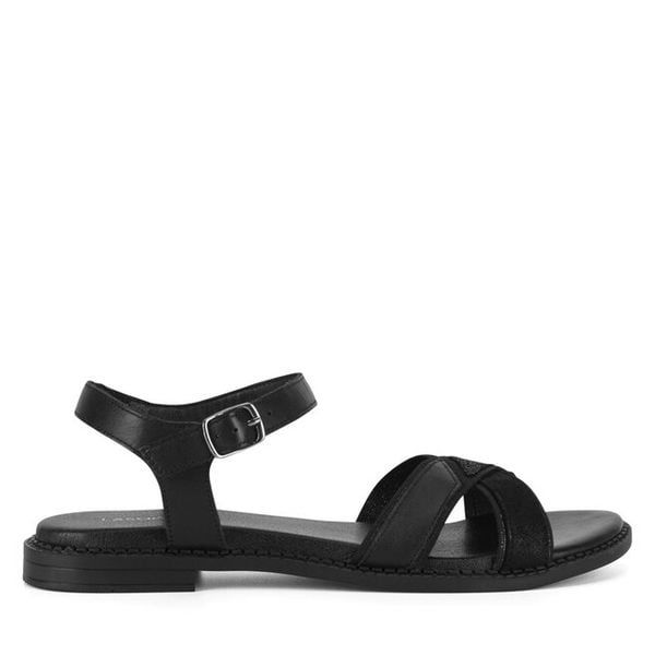 Sandały Lasocki. Czarne sandały damskie Lasocki, bez wzorów, bez obcasa, na płaskiej podeszwie, bez zapięcia. Za 129.99 zł.