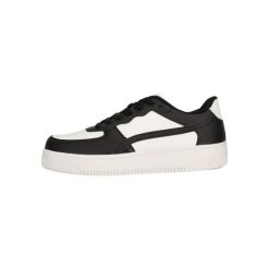 Sneakersy Endurance Varhil. Białe obuwie sportowe damskie Endurance, bez zapięcia, do biegania. Za 209.00 zł.