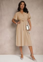 Ciemnobeżowa Sukienka Wiązana w Talii z Plisowaniem na Dole Dorseki. Brązowe sukienki damskie Renee, bez wzorów, eleganckie, bez ramiączek. W wyprzedaży za 47.99 zł.
