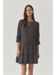 TATUUM Sukienka "Cynthia" w kolorze granatowym rozmiar: 38. Niebieskie sukienki damskie TATUUM, bez wzorów, z wiskozy, klasyczne, bez ramiączek. Za 141.95 zł.