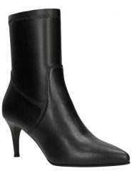 Wojas Skórzane botki w kolorze czarnym rozmiar: 37. Czarne botki damskie Wojas, z materiału, eleganckie, bez obcasa, na szpilce, bez zapięcia. Za 390.00 zł.
