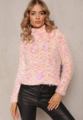 Różowo-Żółty Wełniany Sweter z Golfem z Puchatej Dzianiny Wilciem. Czerwone golfy damskie Renee, z dzianiny, bez kołnierzyka. Za 49.99 zł.