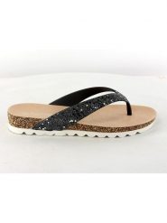 Sixth Sens Japonki w kolorze czarnym rozmiar: 37. Czarne klapki damskie Sixth Sens, bez wzorów, z otwartym noskiem, bez obcasa, bez zapięcia. Za 100.99 zł.