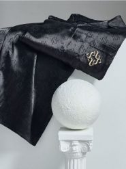 Wzorzysta piżama dwuczęściowa - czarny. Czarne piżamy damskie Sinsay, bez wzorów, bez ramiączek. Za 69.99 zł.