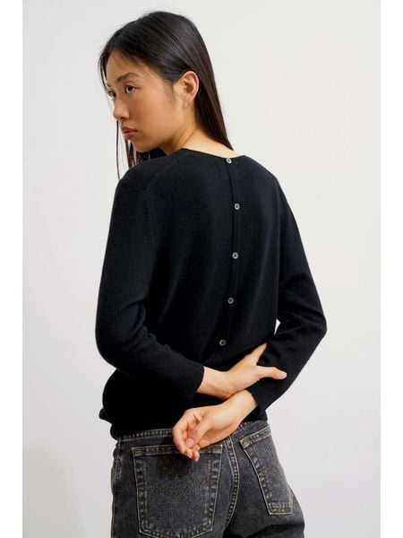 AUTHENTIC CASHMERE Kaszmirowy sweter "Estaris" w kolorze czarnym rozmiar: XL. Czarne swetry klasyczne damskie AUTHENTIC CASHMERE, xl, z kaszmiru, bez kołnierzyka. Za 347.99 zł.