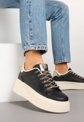 Czarne Sneakersy na Grubej Podeszwie Zdobione Siateczką i Cyrkoniami Vanilra. Czarne obuwie sportowe damskie Born2be, z jeansu, bez zapięcia. Za 99.99 zł.