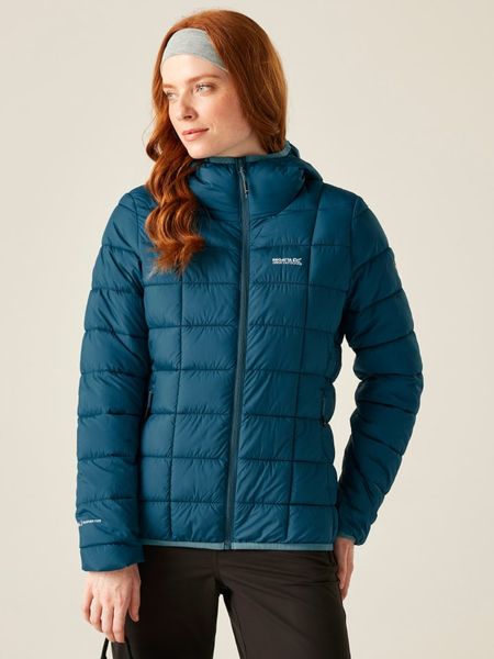 Regatta Kurtka pikowana "Asper" w kolorze morskim rozmiar: 38. Zielone kurtki damskie Regatta, bez wzorów, bez kaptura. Za 201.08 zł.