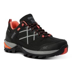 Damskie Buty Do Chodzenia Samaris III Low. Brązowe obuwie trekkingowe damskie Regatta, bez zapięcia. Za 321.99 zł.