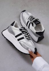 Biało-Srebrne Sneakersy Vices na Platformie z Metalicznymi Paskami Lenela. Białe obuwie sportowe damskie Renee, z jeansu, bez zapięcia, trekkingowe. Za 109.99 zł.