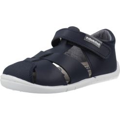 Buty TITANITOS L500 FELIX Niebieski. Niebieskie obuwie trekkingowe damskie TITANITOS, ze skóry, bez zapięcia. Za 183.99 zł.