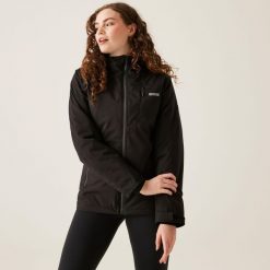 Kurtka trekkingowa ocieplana dla kobiet Regatta HIGHTON. Czarne kurtki damskie Regatta, bez wzorów, bez kaptura. Za 299.99 zł.