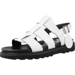 Sandały KICKERS NEOSINEAD Biały. Białe sandały damskie Kickers, bez wzorów, ze skóry, bez obcasa, bez zapięcia. Za 290.99 zł.