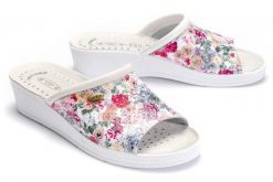 SANITAL FLEX 698 07 fantasia, klapki profilaktyczne damskie. Klapki damskie Sanital-Flex, bez wzorów, ze skóry, bez obcasa, bez zapięcia. Za 119.90 zł.