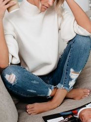 Milan Kiss Sweter w kolorze kremowym rozmiar: L. Brązowe swetry klasyczne damskie Milan Kiss, l, bez kołnierzyka. Za 165.99 zł.