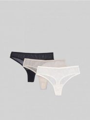 Majtki stringi 3 pack - wielobarwny. Stringi Sinsay, bez wzorów, z koronki. Za 25.99 zł.