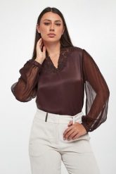 Bluzka damska z wiskozowej krepy TWINSET. Bluzki damskie Twinset Milano, bez wzorów, z wiskozy, bez kołnierzyka, bez ramiączek. W wyprzedaży za 749.40 zł.