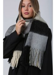Lucky Bees Szal w kolorze czarno-szarym - 200 x 45 cm rozmiar: onesize. Czarne szaliki damskie Lucky Bees, bez wzorów, z materiału. Za 113.63 zł.