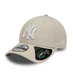 Czapka z daszkiem New Era MLB New York Yankees. Białe czapki z daszkiem damskie New Era, bez wzorów, z poliesteru. Za 167.50 zł.
