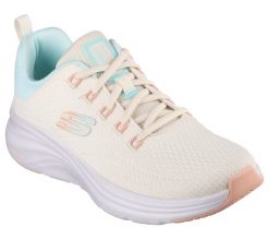 Tenisówki Skechers Model 150022s Kolor żółty. Brązowe trampki damskie Skechers, bez wzorów, z materiału, bez zapięcia. Za 362.20 zł.
