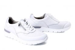 WALDLAUFER 626K02 325 663 K-Ramona weiss silber, półbuty damskie. Białe półbuty damskie Waldlaufer, bez wzorów, bez obcasa, bez zapięcia. Za 539.90 zł.