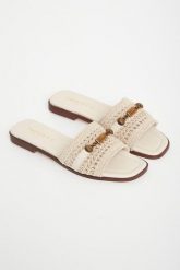 Klapki damskie TWINSET. Klapki damskie Twinset Milano, bez wzorów, bez obcasa, bez zapięcia. Za 979.00 zł.