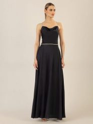 APART Sukienka w kolorze czarnym rozmiar: 38. Niebieskie sukienki damskie Apart, bez wzorów, z satyny, bez ramiączek. Za 316.99 zł.