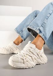 Beżowe Sneakersy Ozdobione Geometrycznym Motywem Pollines. Brązowe obuwie sportowe damskie Renee, z jeansu, bez zapięcia. Za 99.99 zł.