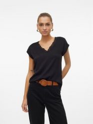 Vero Moda Koszulka w kolorze czarnym rozmiar: XL. Czarne koszulki damskie Vero Moda, s, bez wzorów, z koronki, bez kołnierzyka, bez ramiączek. Za 56.99 zł.