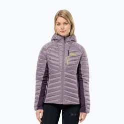 Kurtka ocieplana damska Jack Wolfskin Routeburn Pro Ins. Fioletowe kurtki damskie Jack Wolfskin, bez wzorów, z puchu, bez kaptura. Za 589.99 zł.