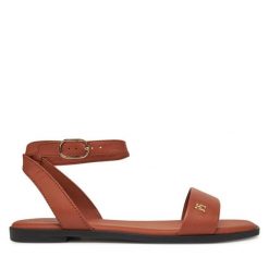 Sandały Tommy Hilfiger. Brązowe sandały damskie Tommy Hilfiger, bez wzorów, bez obcasa, na płaskiej podeszwie, bez zapięcia. Za 289.99 zł.