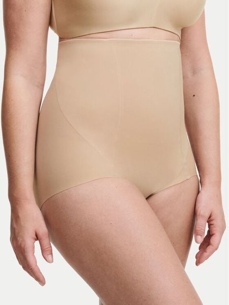 Chantelle Bielizna modelująca dolna Basic Shaping C35030 Beżowy. Brązowa bielizna korygująca Chantelle, bez wzorów, z syntetyku. Za 199.99 zł.