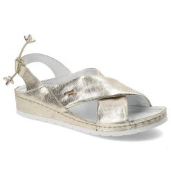 Złote Sandały Armodo Stylowe Obuwie Damskie. Żółte sandały damskie Armodo, bez wzorów, ze skóry, bez obcasa, bez zapięcia. Za 269.00 zł.