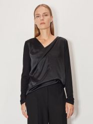 Someday Bluzka w kolorze czarnym rozmiar: 38. Czarne bluzki damskie someday., bez wzorów, bez kołnierzyka, bez ramiączek. Za 143.56 zł.