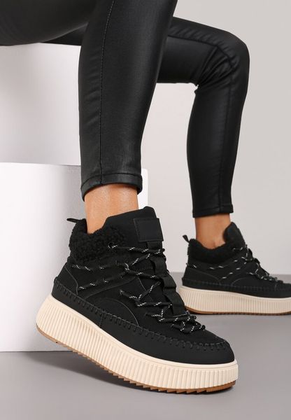 Czarne Śniegowce Trapery Vices w Sportowym Stylu na Platformie Terillen. Czarne śniegowce damskie Born2be, z wełny, bez zapięcia. Za 94.99 zł.