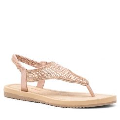 Sandały Clara Barson. Czerwone sandały damskie Clara Barson, bez wzorów, bez obcasa, na płaskiej podeszwie, bez zapięcia. Za 49.99 zł.
