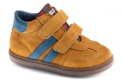 Tenisówki Pablosky Model 047298p Kolor żółty. Brązowe trampki damskie Pablosky, bez wzorów, z materiału, przed kostkę, bez zapięcia. Za 312.30 zł.